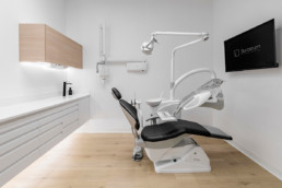 pavimento tarima clinica dental